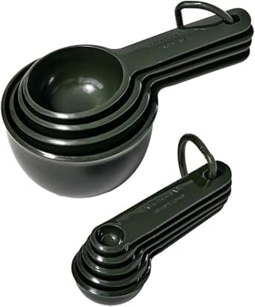 Plastic Measuring Cups and Spoon Set